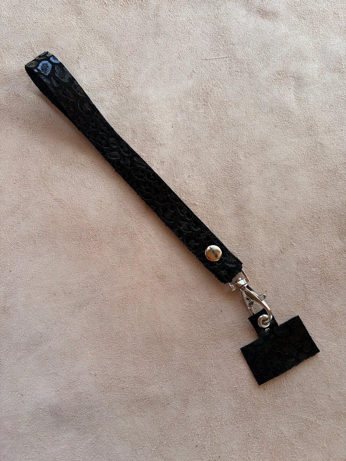 Lanyard de cuero Muñeca chita negro