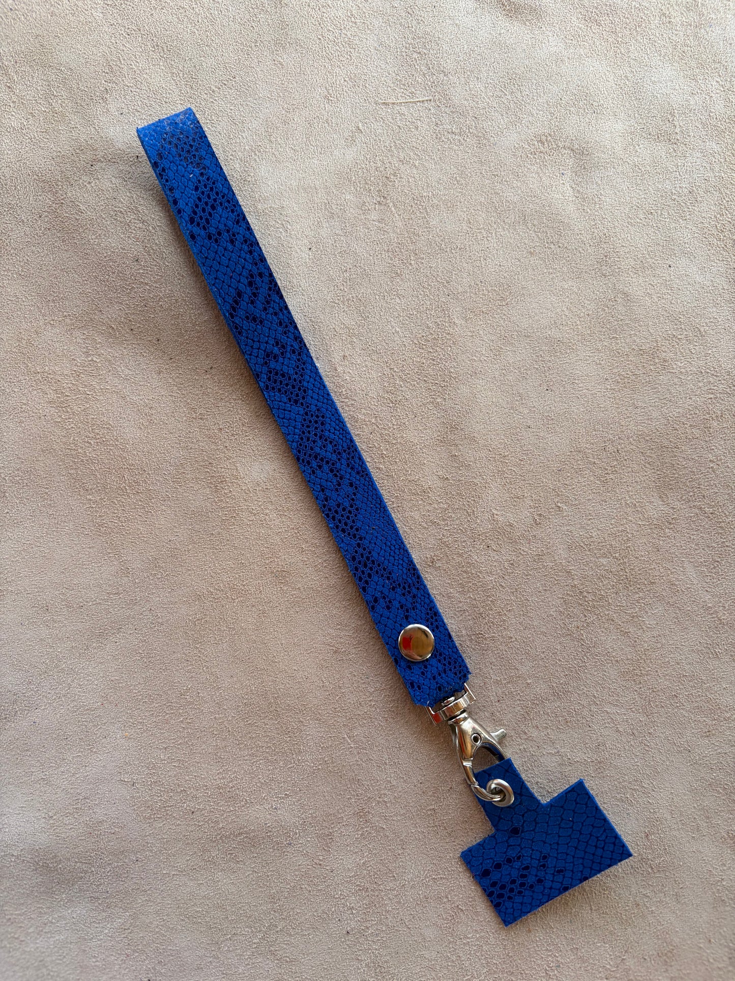 Lanyard de cuero Muñeca azul furia