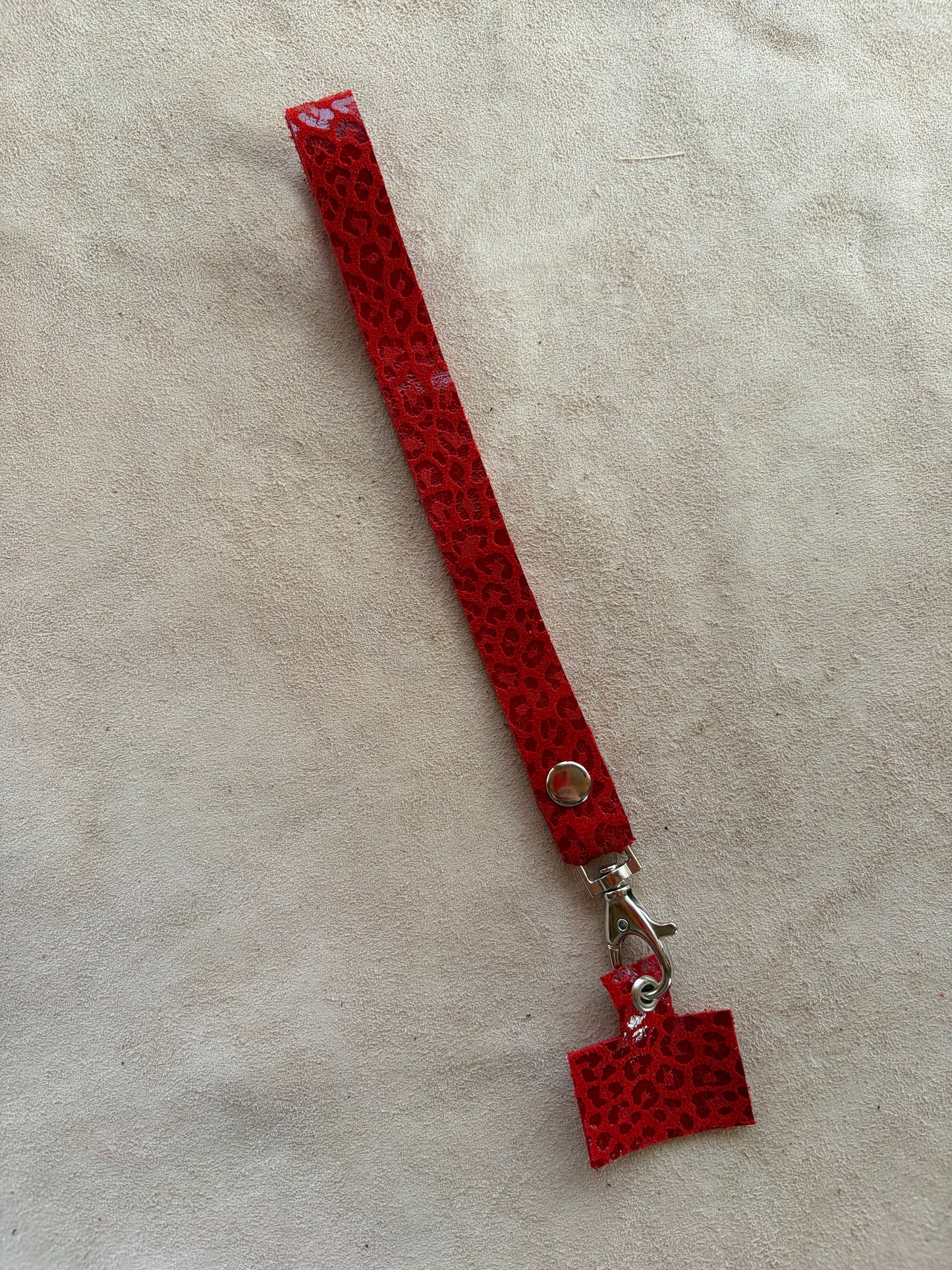 Lanyard de cuero Muñeca rojo chita