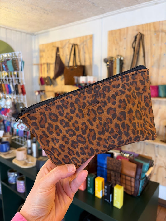 Cosmetiquero básico animal print avellana