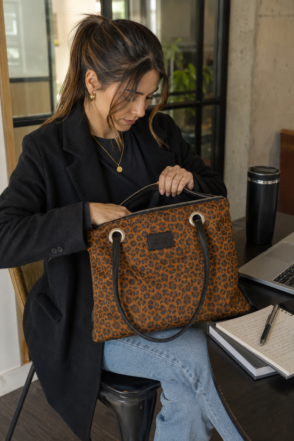 Bolso reno animal print Avellana