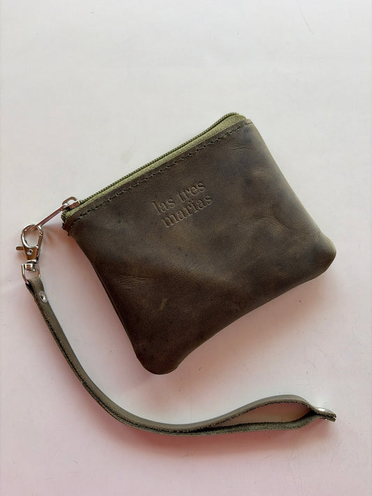 Monedero cuero verde everest
