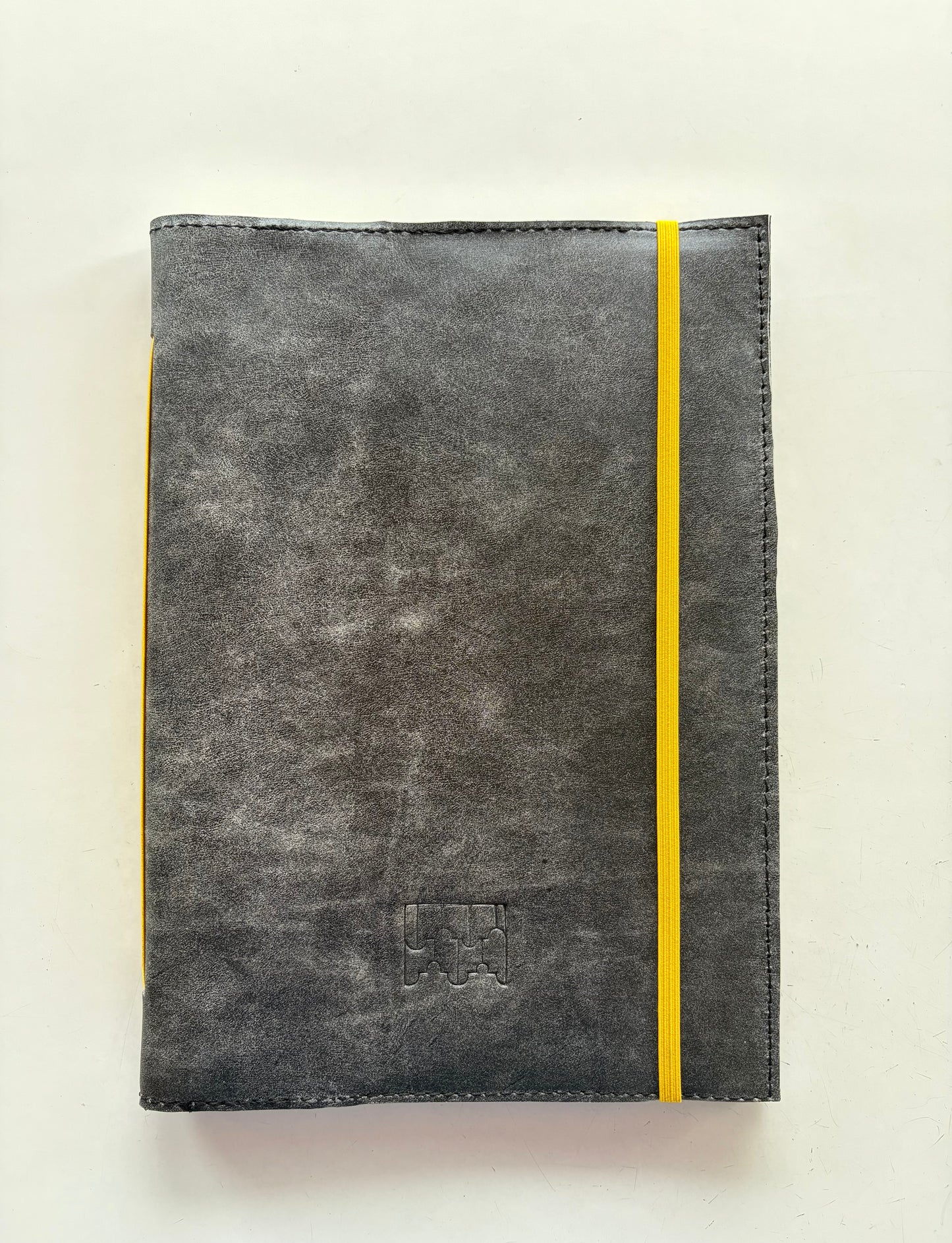 Libreta eterna cuero grafito envejecido