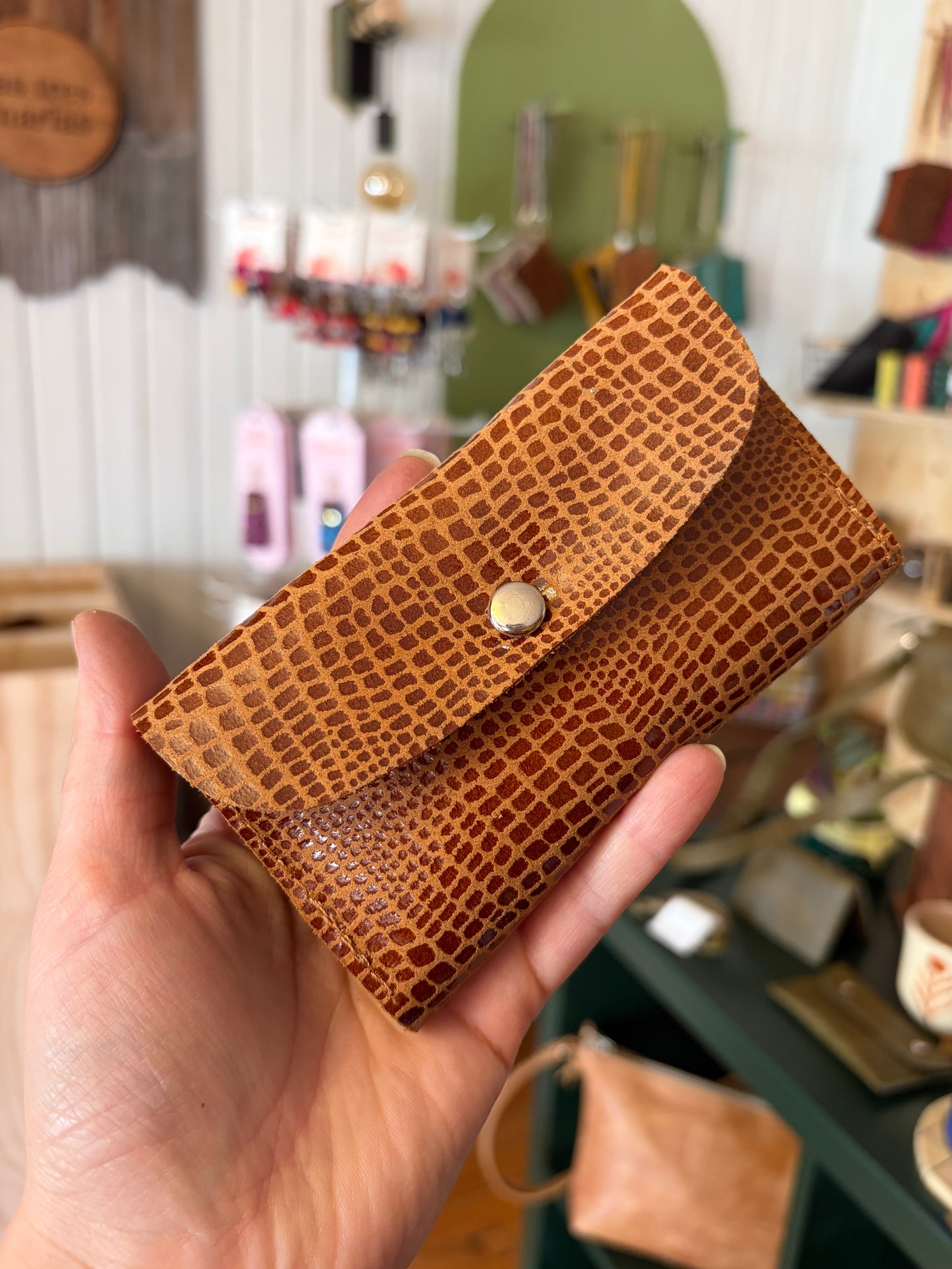 Joyero cuero caramelo cuadros