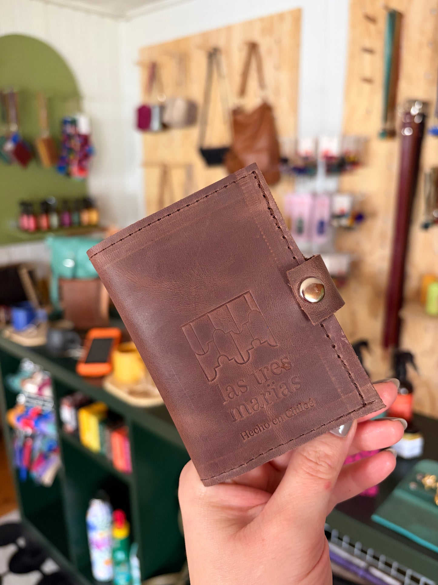 Billetera cuero chocolate everest
