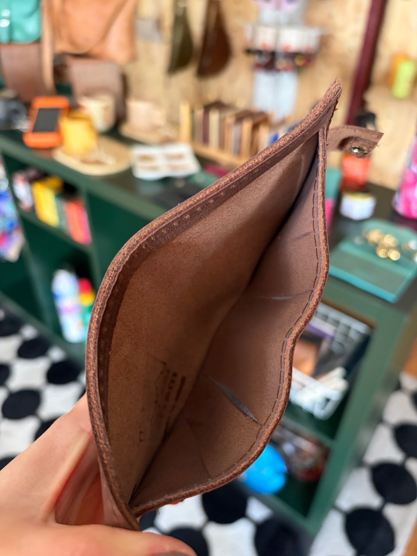 Billetera cuero chocolate everest