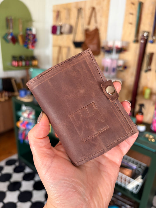 Billetera cuero chocolate everest
