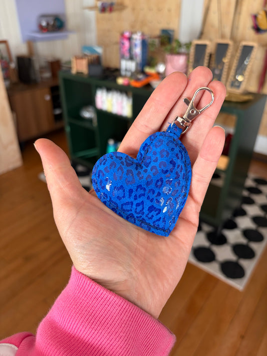 Corazón azul chita