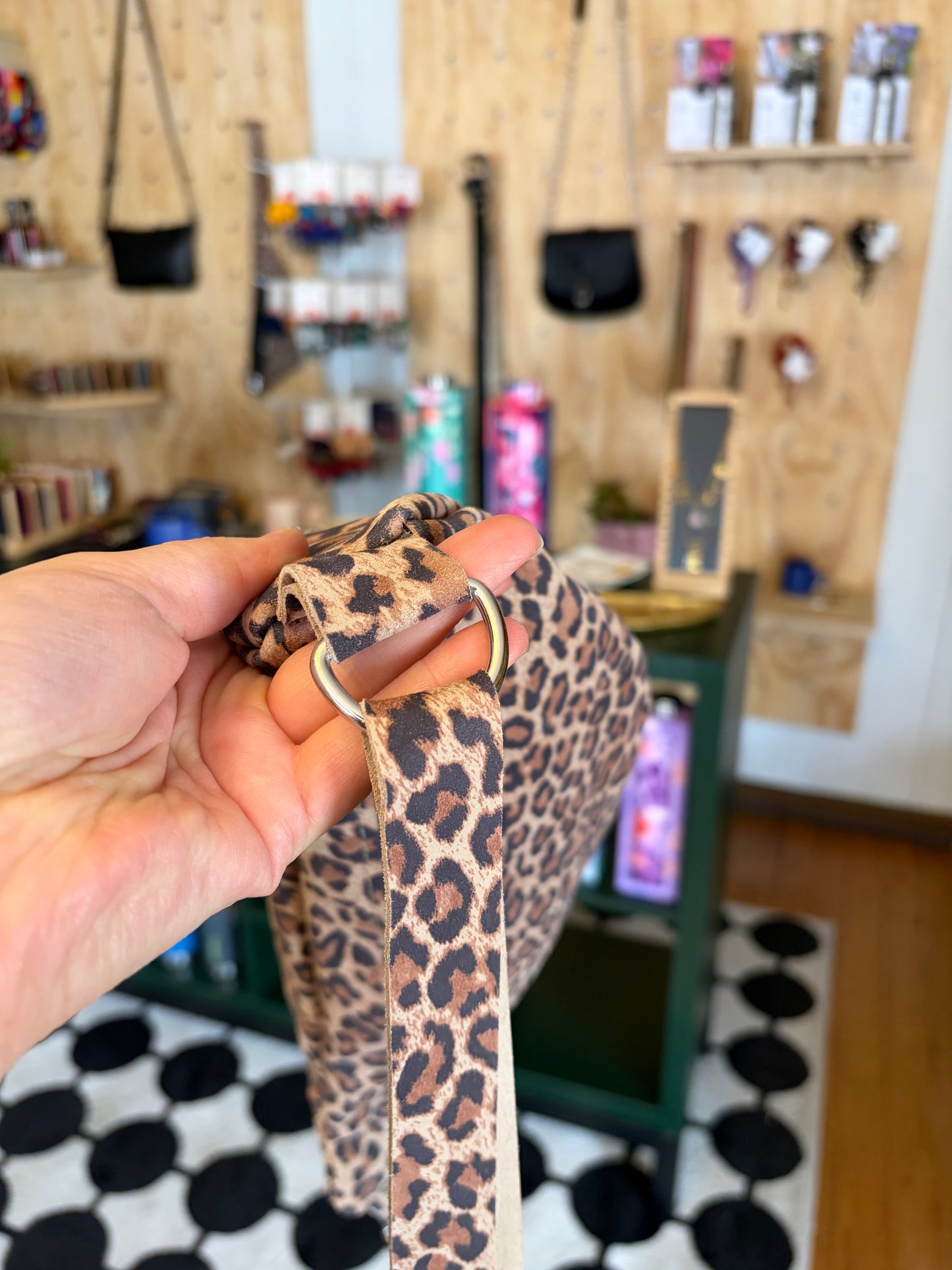 Riñonera animal print reno