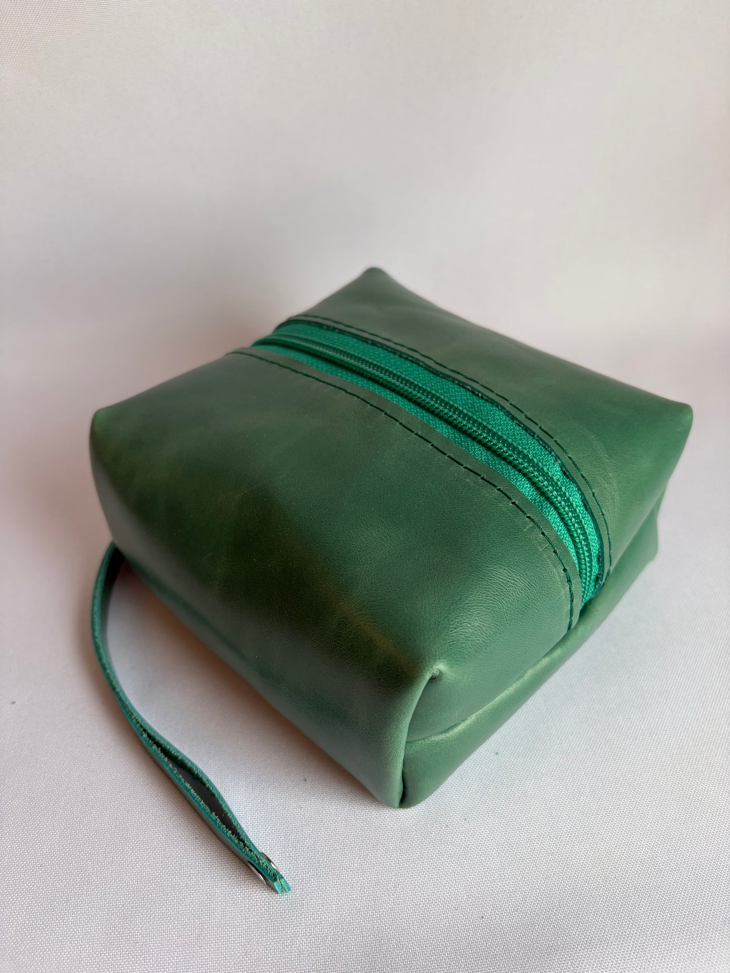 Cosmetiquero box de cuero turquesa