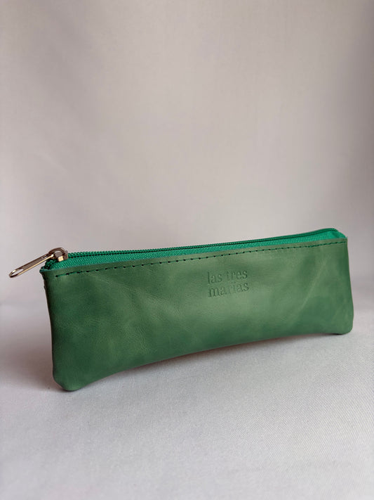 Estuche de cuero turquesa
