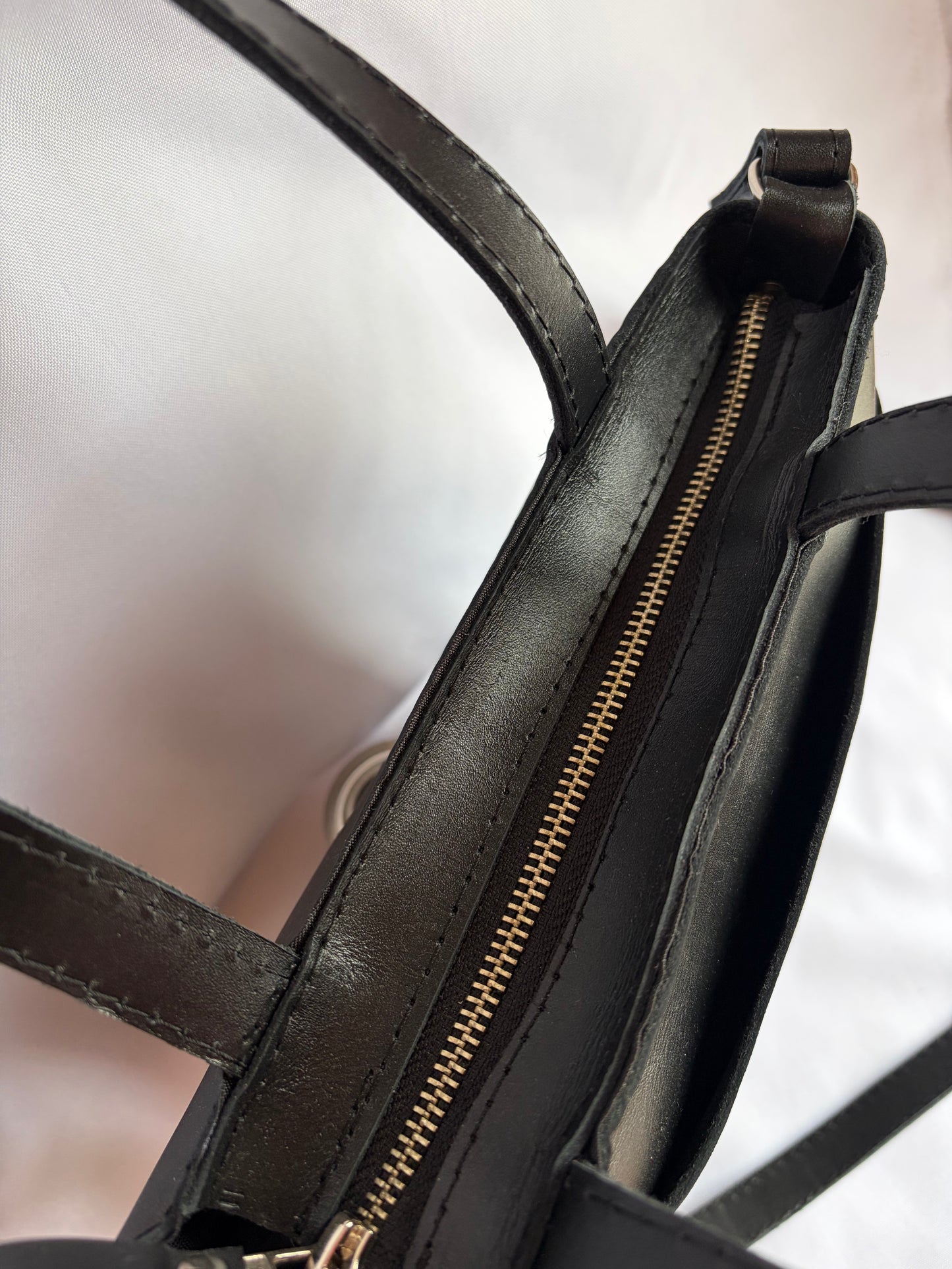 Cartera Tato cuero negro