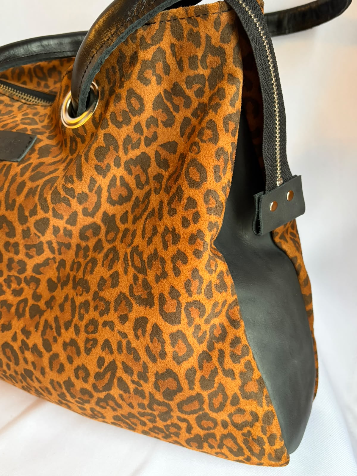 Bolso reno animal print Avellana