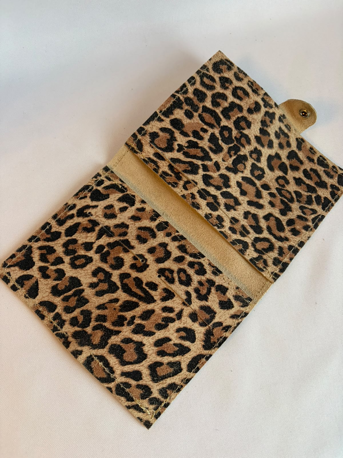 Portapasaporte cuero reno Animal print arena