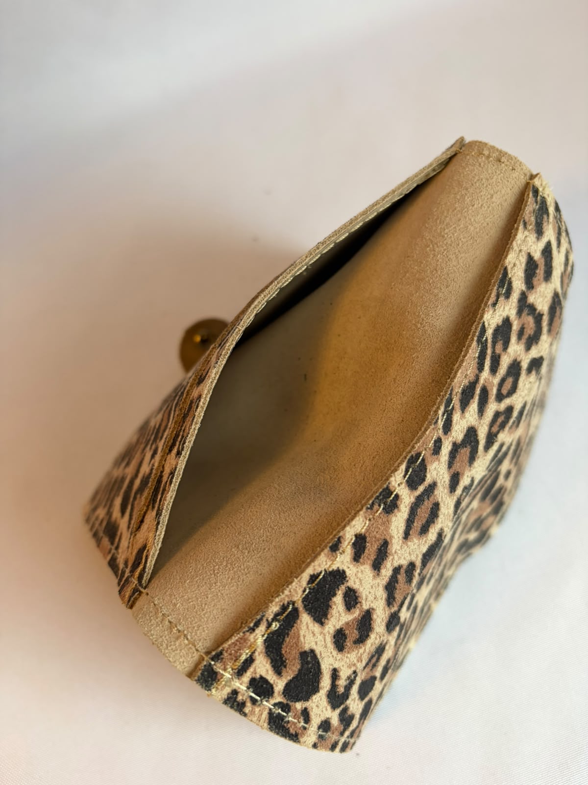 Portapasaporte cuero reno Animal print arena